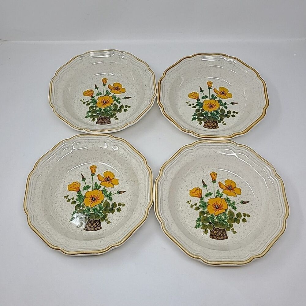 Mikasa Garden Club Petunias Cereal Soup Bowls 8 1/2" Set of 4 Stoneware EC 401